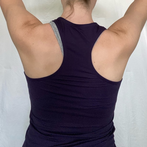 Nike Dri-Fit Tank Top - Picture 2 of 2